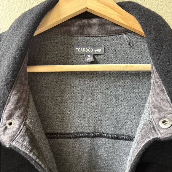 Toad&Co Men's Black Kennicott Shirt Jacket - Picture 7 of 16